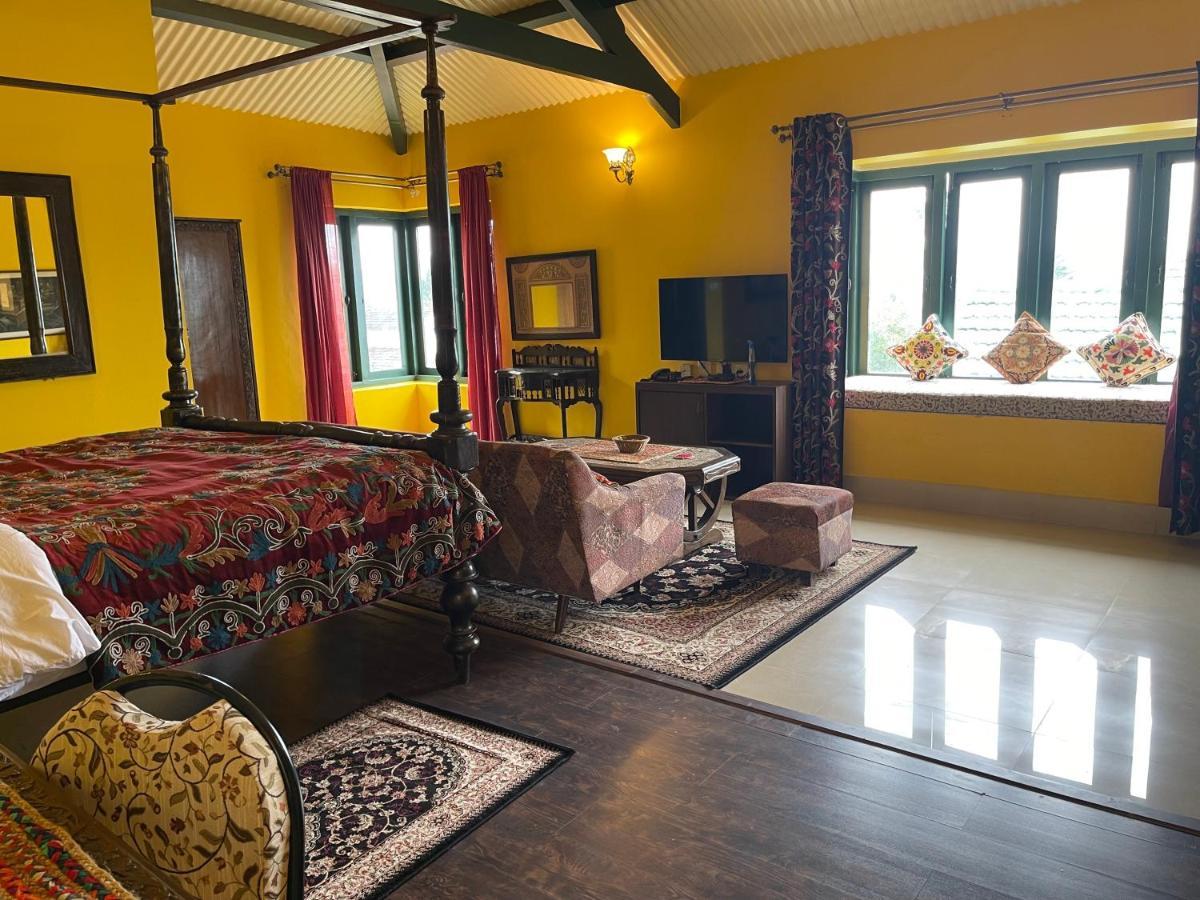Habba Kadal Kashmiri Heritage Hotel & Hub กูนูร์ ภายนอก รูปภาพ