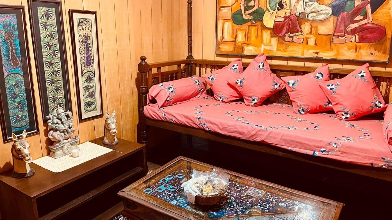Habba Kadal Kashmiri Heritage Hotel & Hub กูนูร์ ภายนอก รูปภาพ