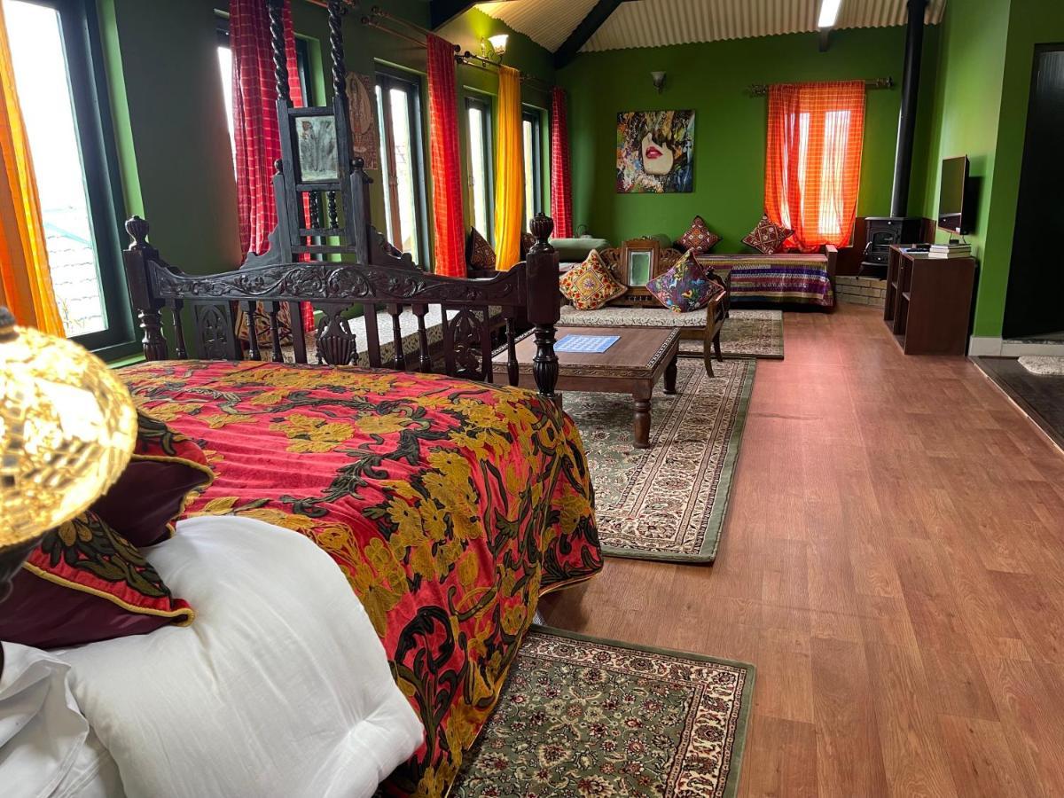 Habba Kadal Kashmiri Heritage Hotel & Hub กูนูร์ ภายนอก รูปภาพ